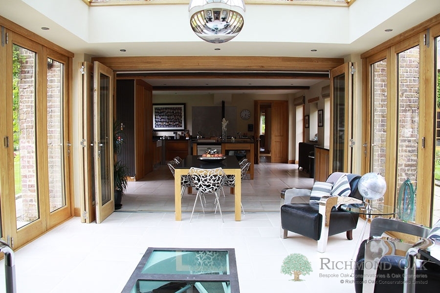 Kendrick_Oak_Orangery_Bi_fold_folding_sliding_doors__16_-1478